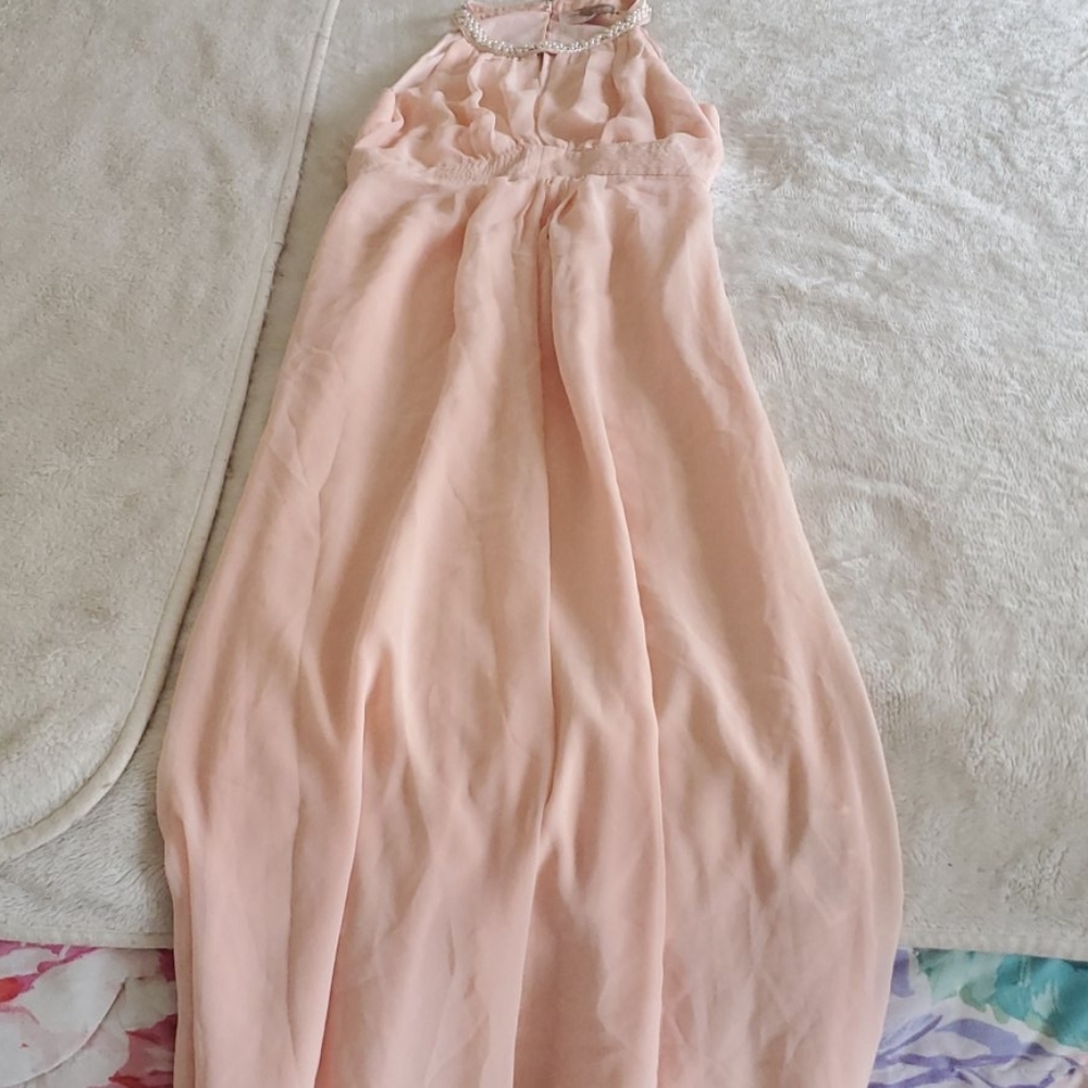 Dress - Picture 2 of 4